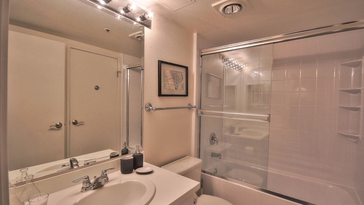 Photo of Bathroom in South Beach