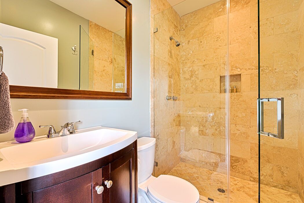 Photo of Bathroom in Los Feliz