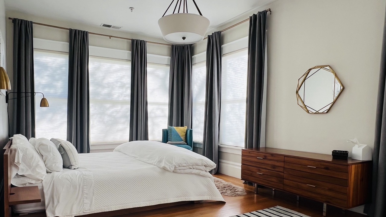 Photo of Bedroom in Cloverdale