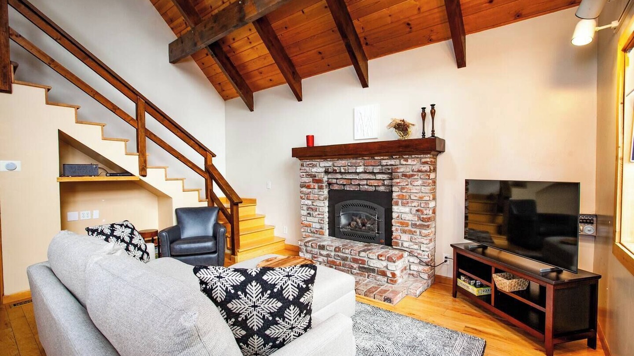 Photo of Livingroom in McKinney Estates