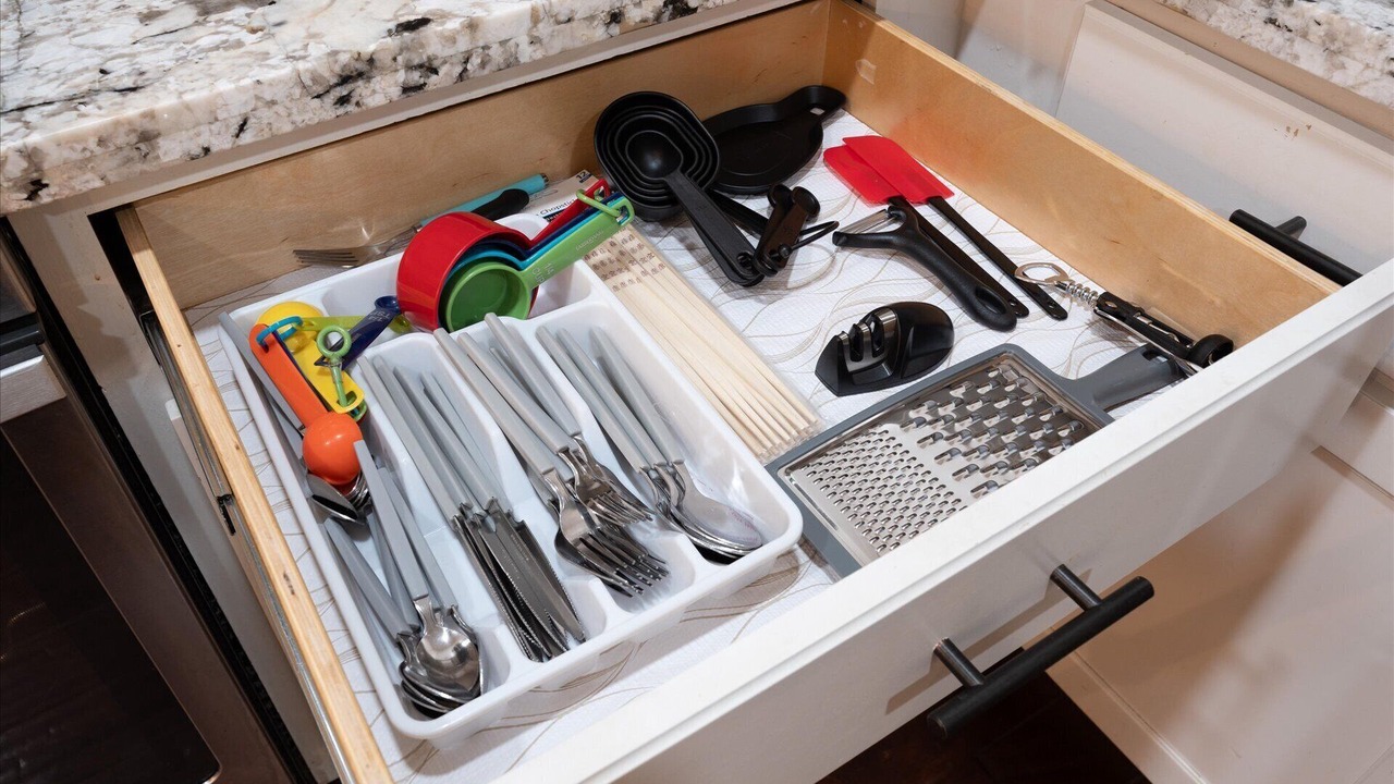 Photo of Kitchen in Roosevelt