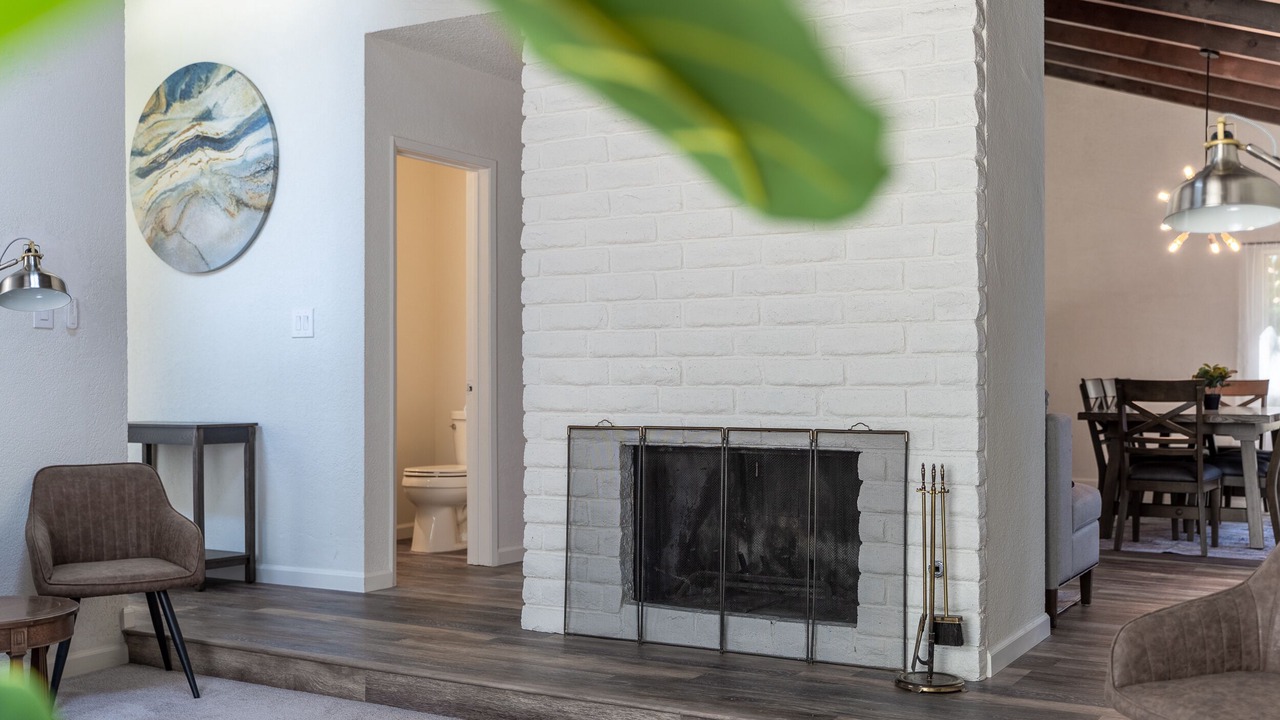 Photo of Others in Calabasas