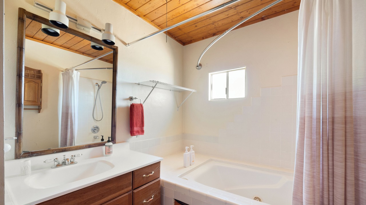 Photo of Bathroom in Yucca Valley