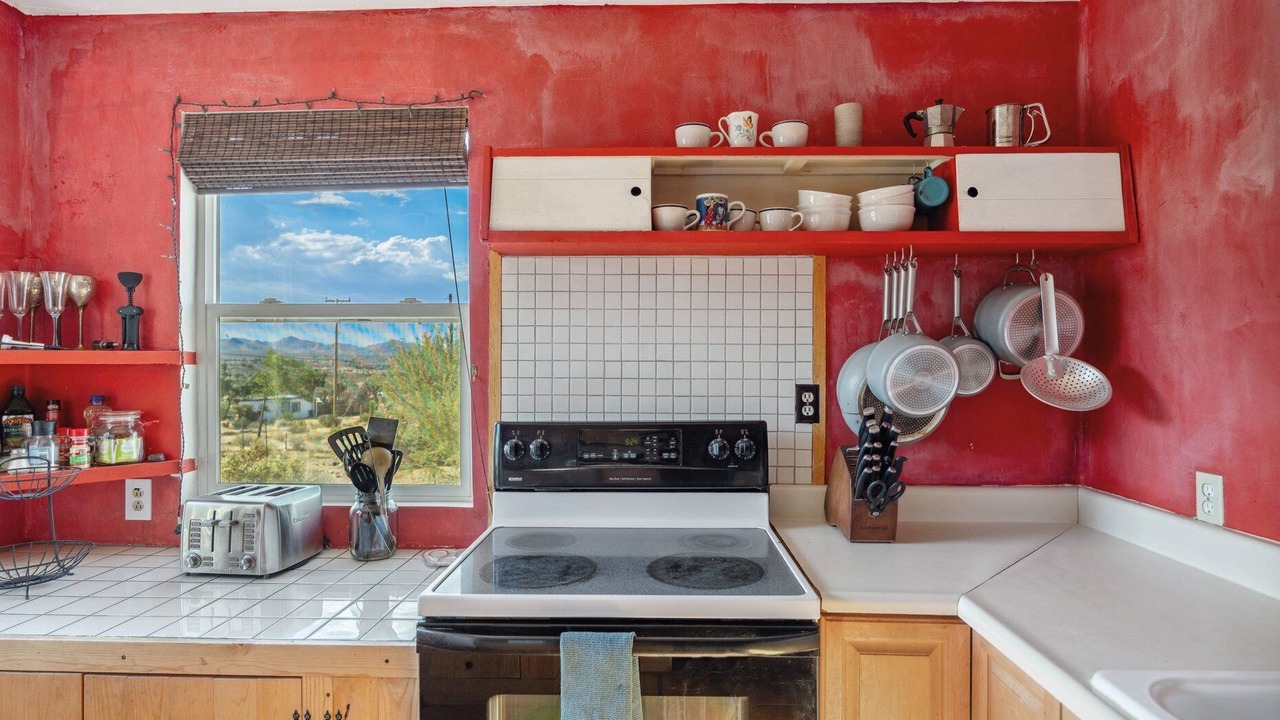 Photo of Kitchen in Yucca Valley