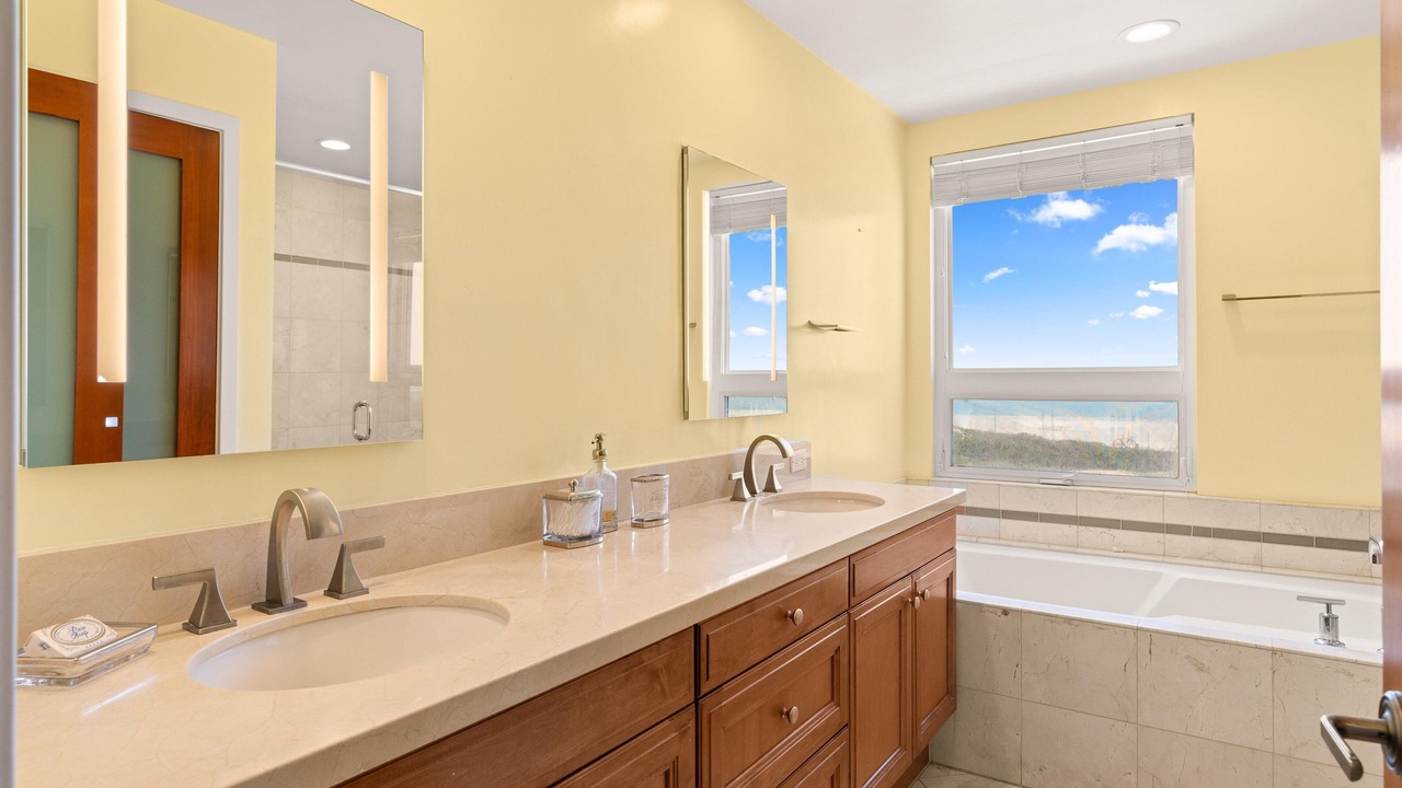 Photo of Bathroom in Playa Del Rey