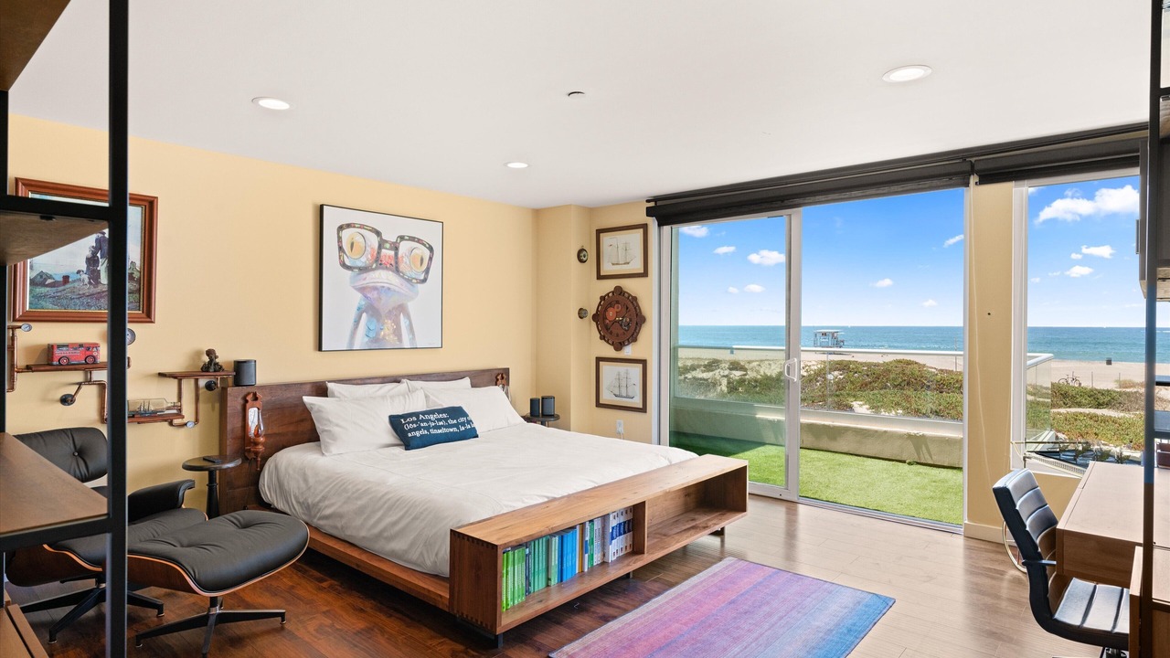 Photo of Bedroom in Playa Del Rey