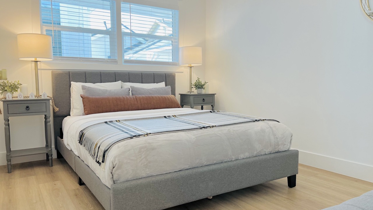 Photo of Bedroom in Corridor