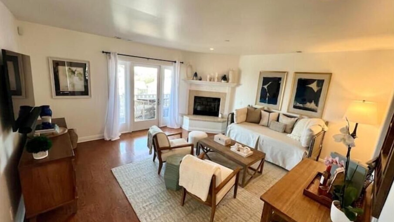 Photo of Livingroom in Summerland