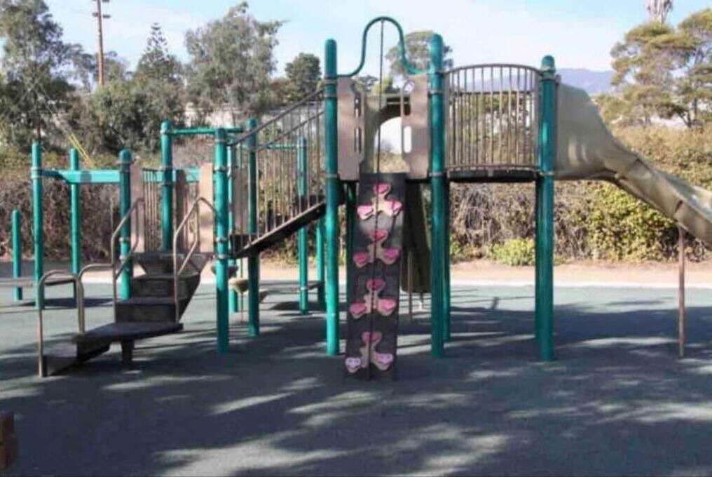 Photo of Others in Summerland