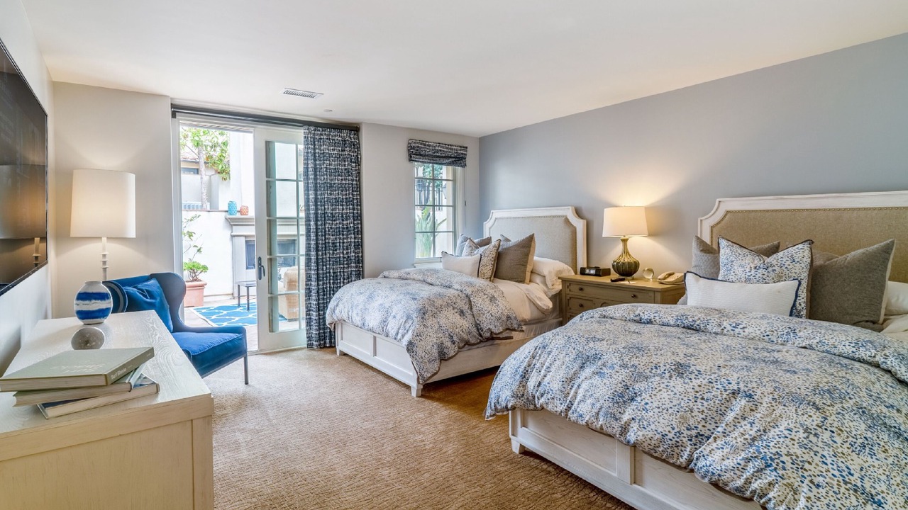 Photo of Bedroom in Rancho Palos Verdes