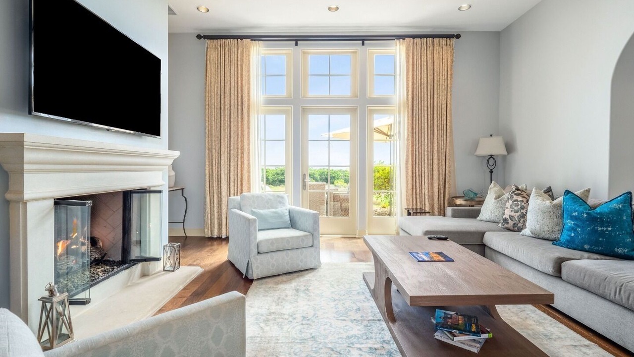 Photo of Livingroom in Rancho Palos Verdes