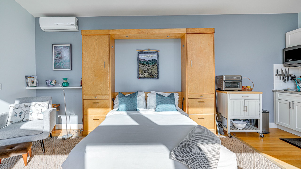 Photo of Bedroom in El Granada