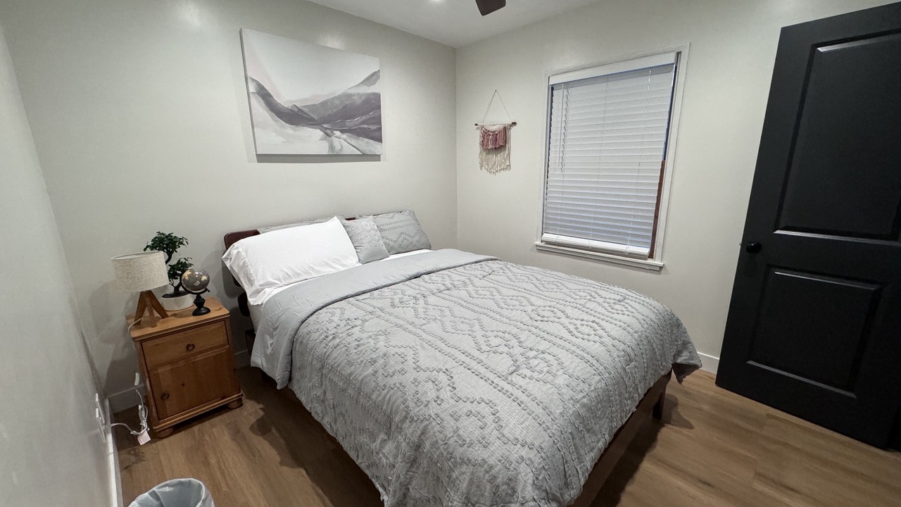 Photo of Bedroom in Harbor