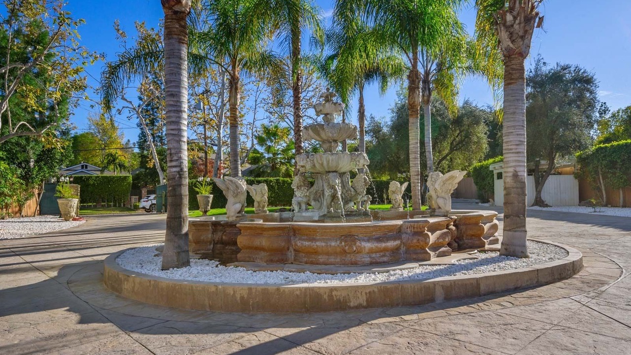 Photo of Outdoor in Tarzana