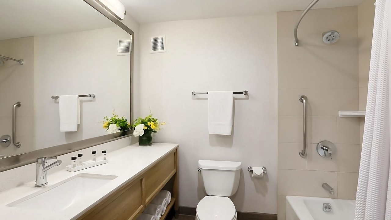 Photo of Bathroom in Mission Beach