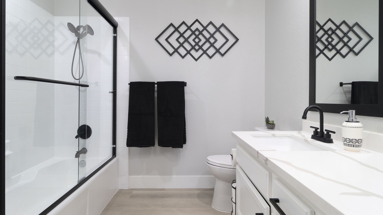 Photo of Bathroom in Wildomar