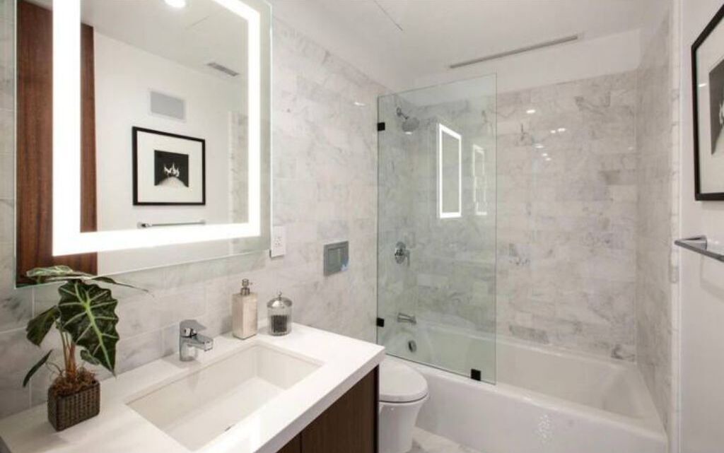 Photo of Bathroom in Inner Richmond