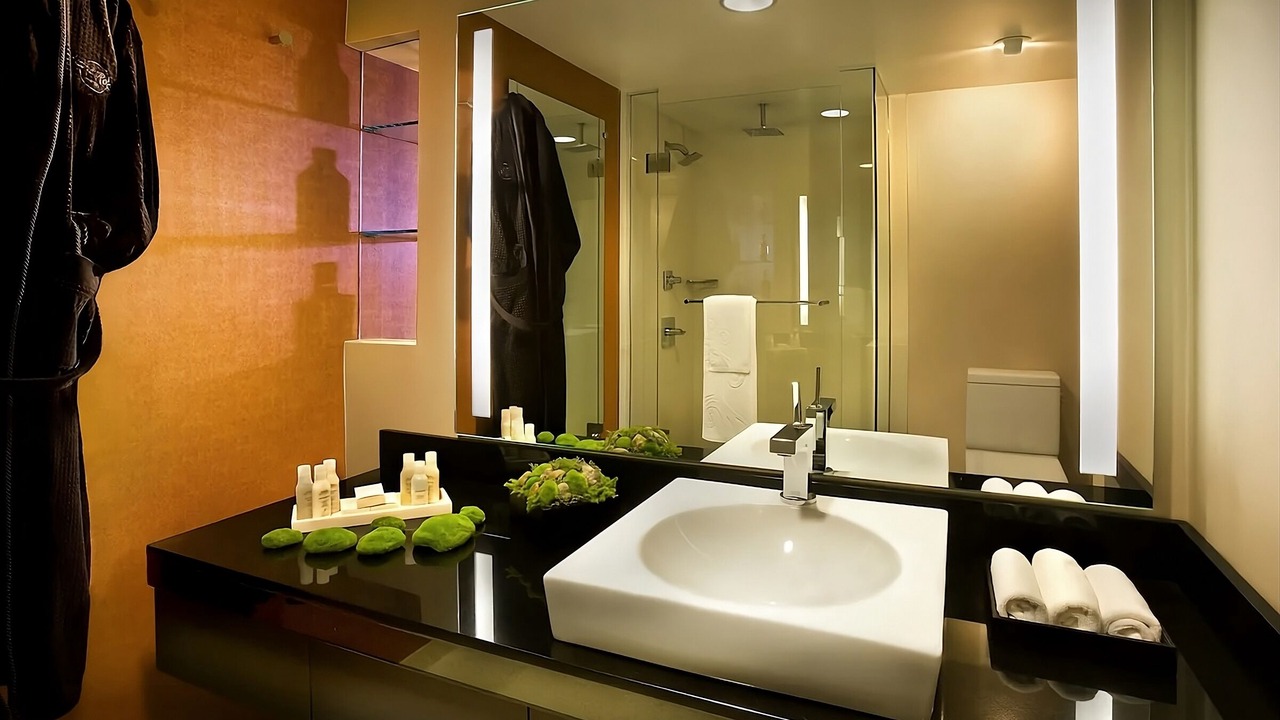Photo of Bathroom in Marina District