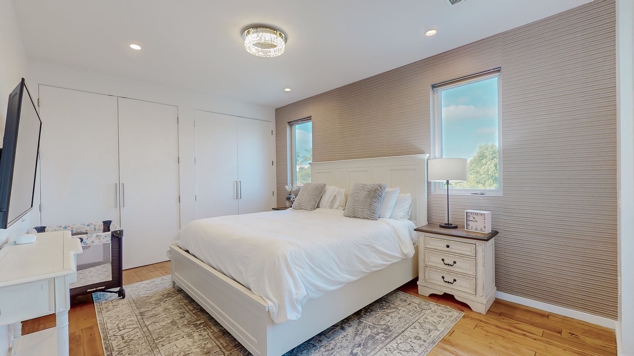 Photo of Bedroom in Pico - Robertson