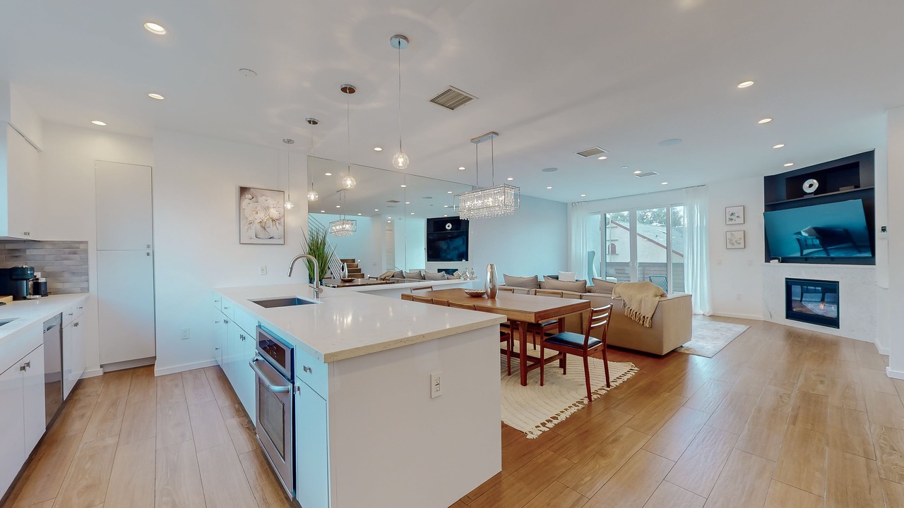 Photo of Kitchen in Pico - Robertson