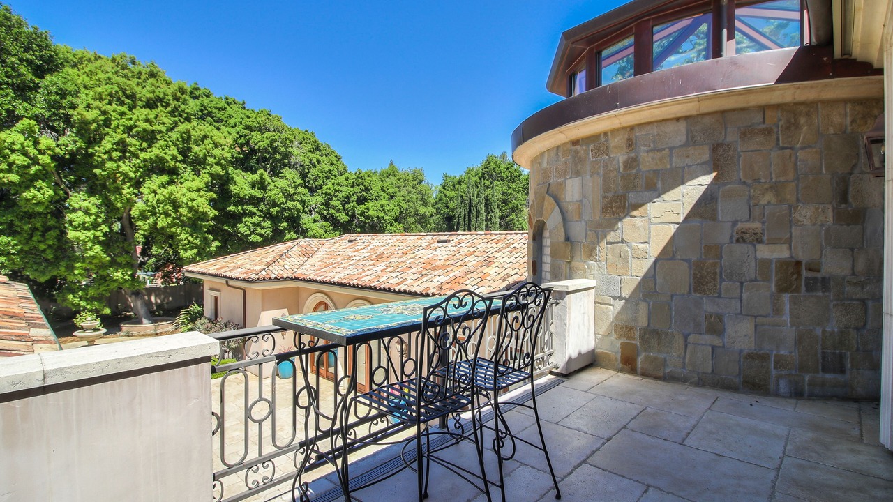 Photo of Patio Balcony in Lindenwood