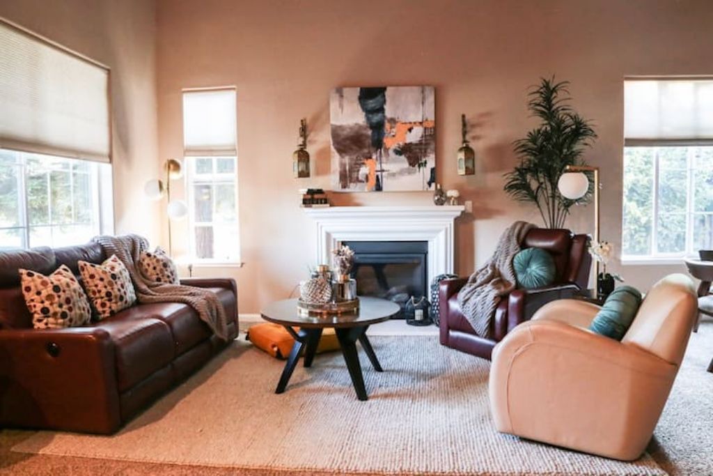 Photo of Livingroom in Hollister