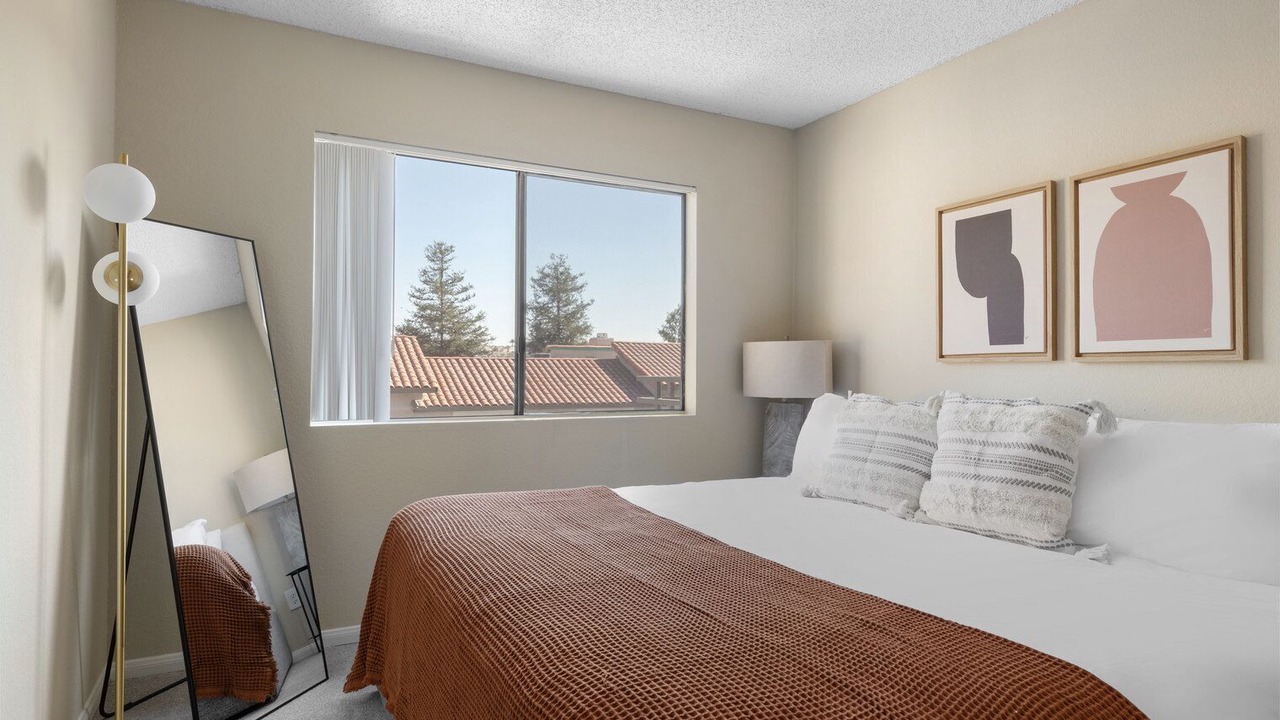 Photo of Bedroom in Rancho Penasquitos