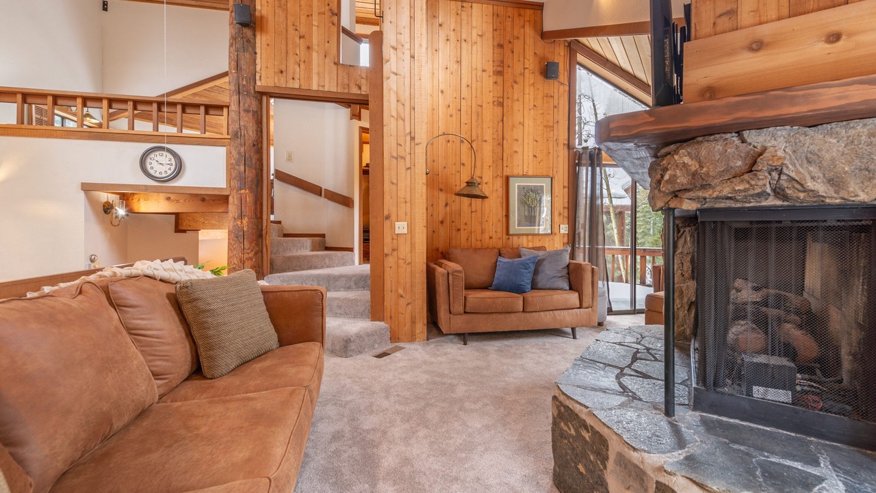 Photo of Livingroom in Alpine Meadows