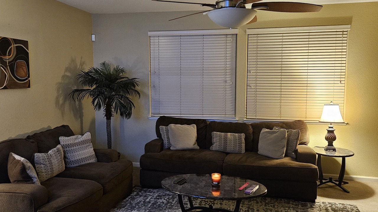 Photo of Livingroom in Lathrop