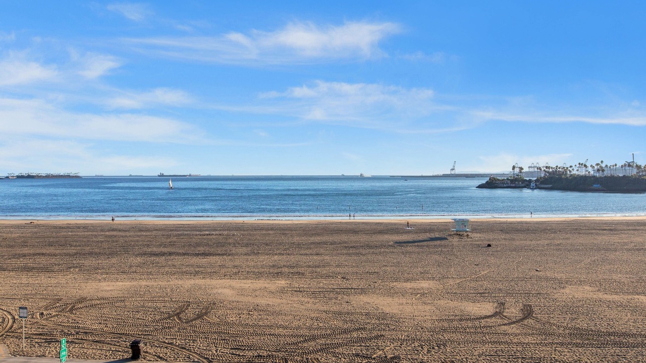 Photo of Others in Alamitos Beach