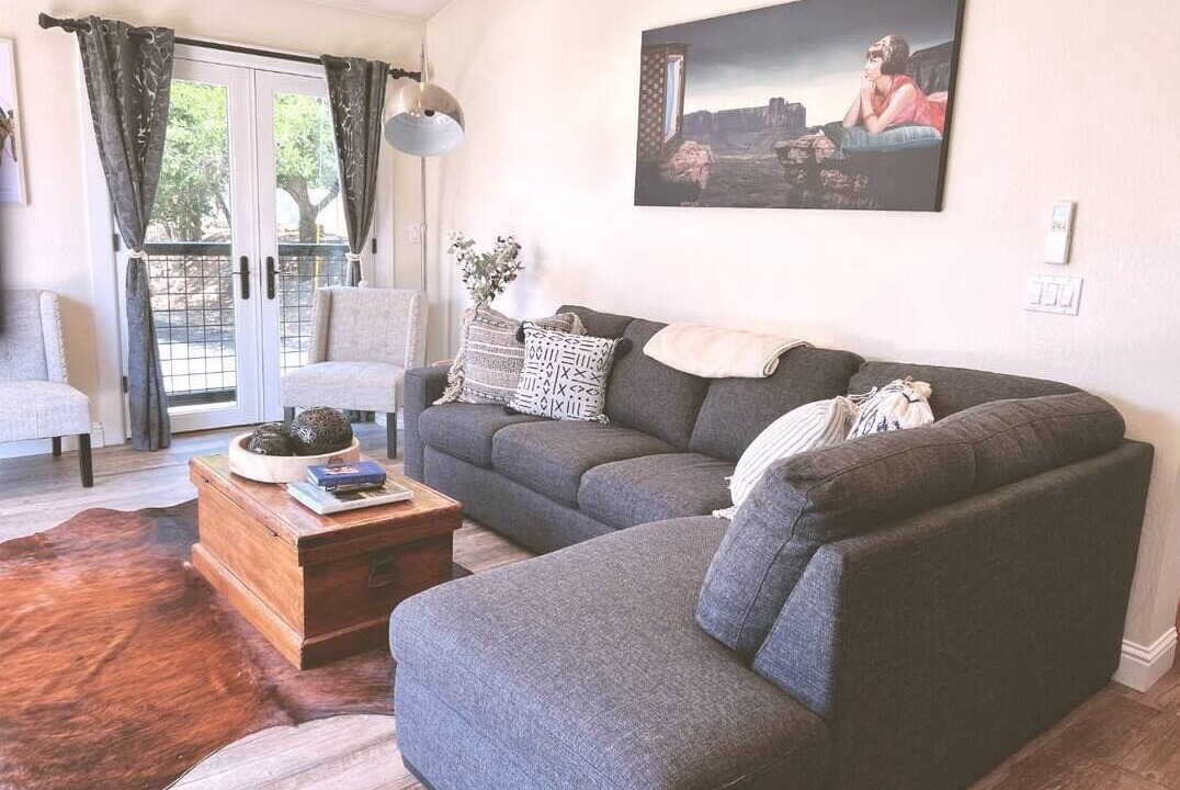 Photo of Livingroom in Glen Ellen