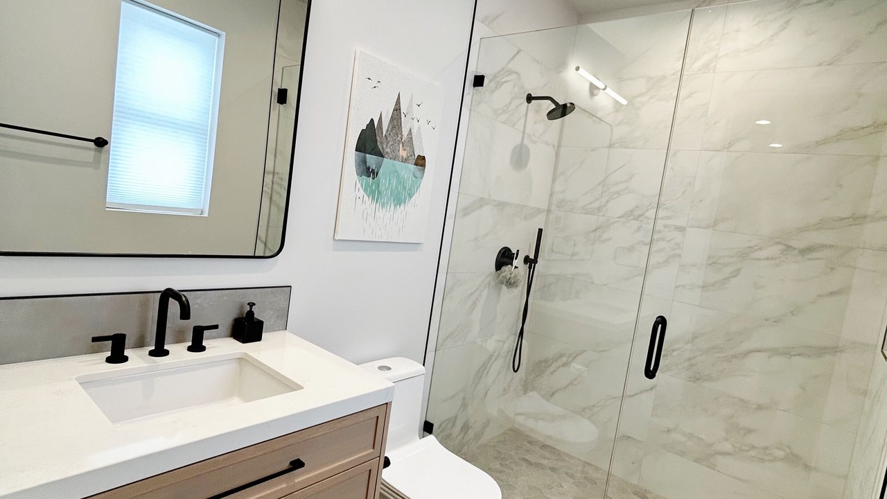 Photo of Bathroom in Serene Lakes