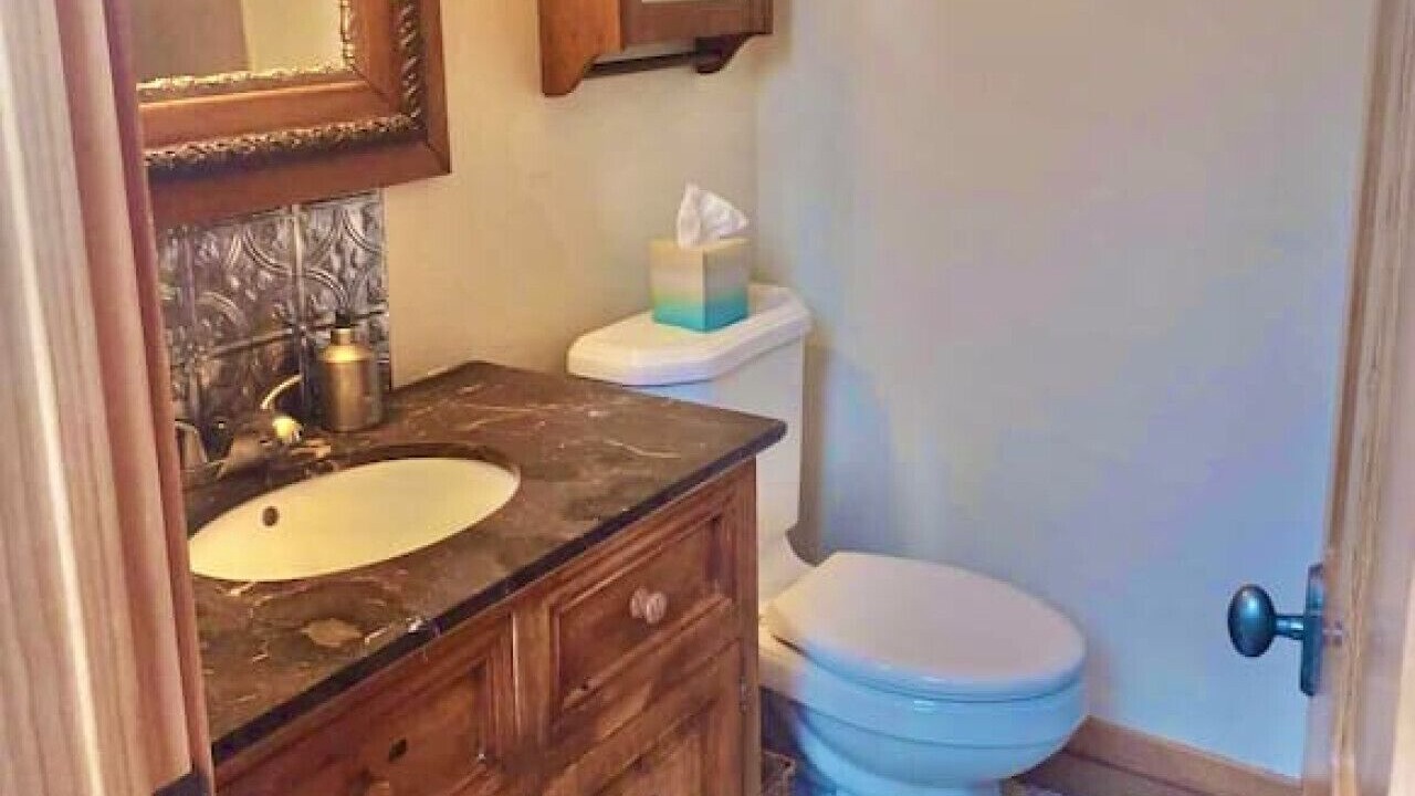 Photo of Bathroom in Gold Mountain