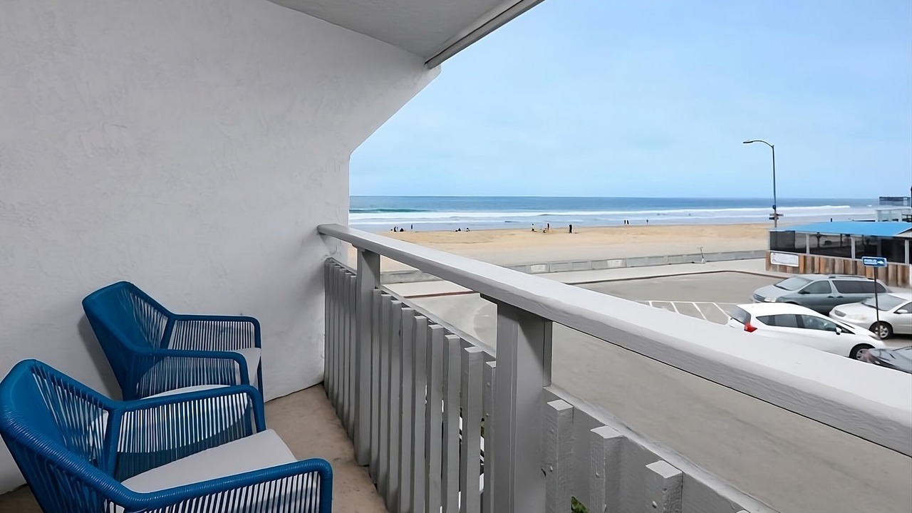 Photo of Patio Balcony in Mission Beach
