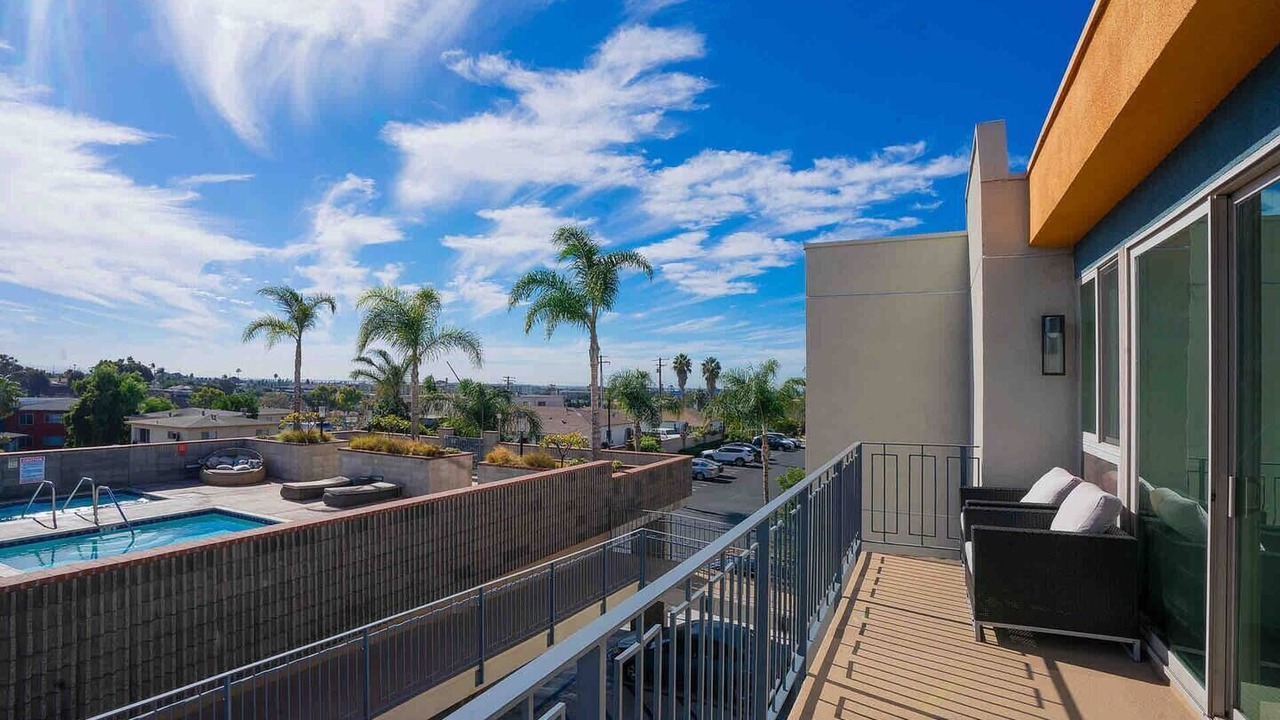 Photo of Patio Balcony in National City