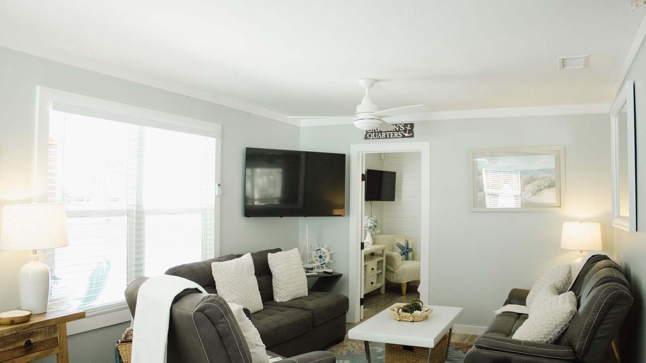 Photo of Livingroom in Laguna Beach Estates