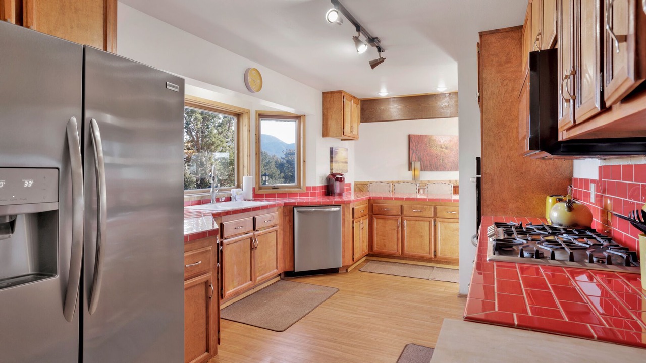 Photo of Kitchen in Whispering Forest