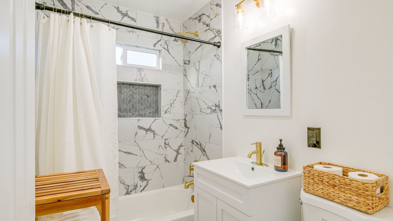 Photo of Bathroom in Visalia