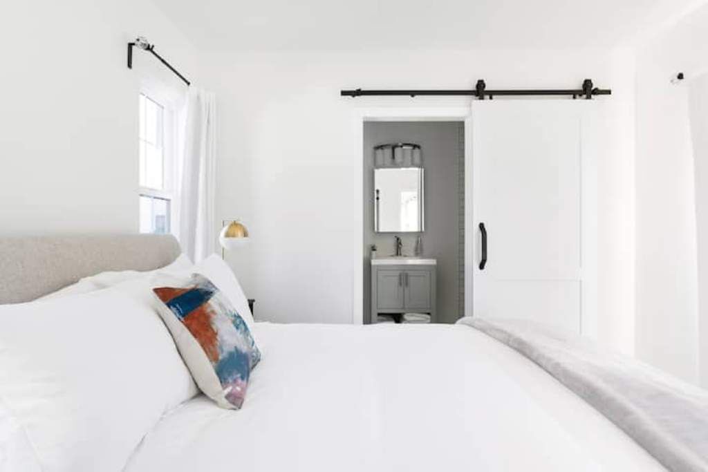 Photo of Bedroom in North Hollywood