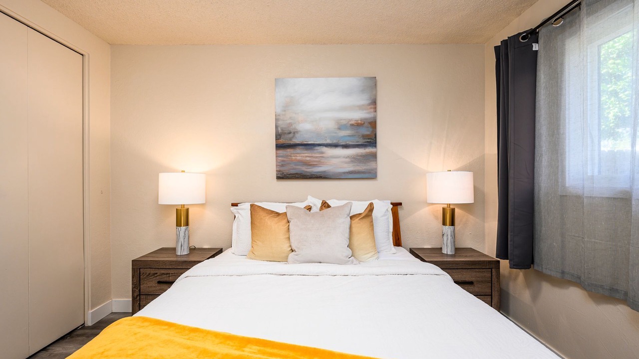 Photo of Bedroom in Huntington Beach