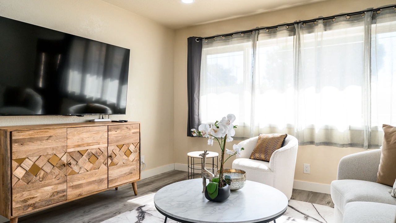 Photo of Livingroom in Huntington Beach