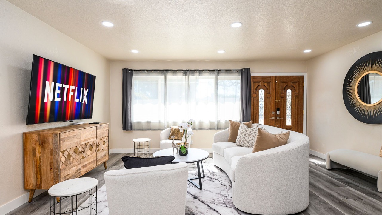 Photo of Livingroom in Huntington Beach