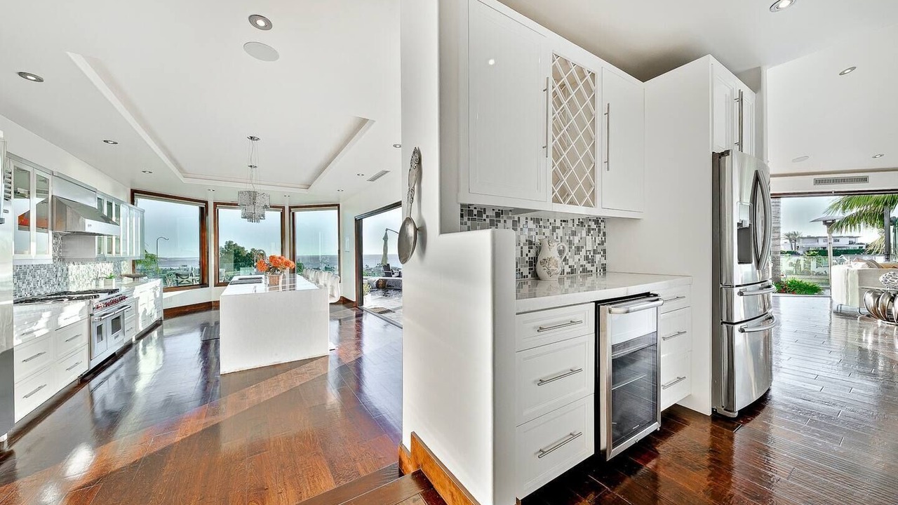 Photo of Kitchen in La Jolla Mesa
