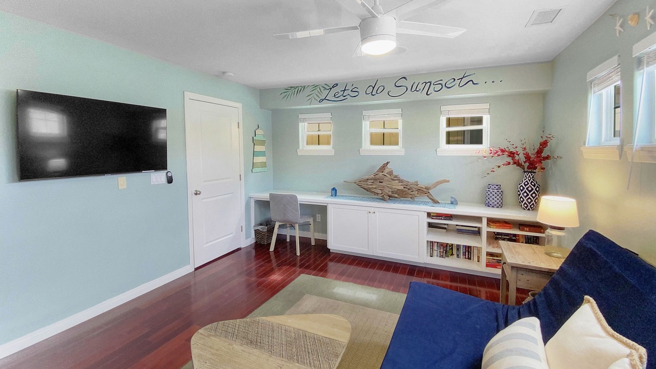 Photo of Livingroom in Mission Beach
