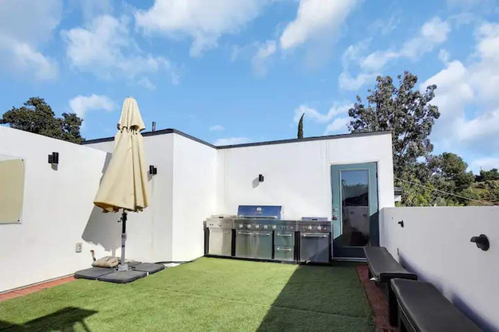 Photo of Outdoor in Elysian Heights