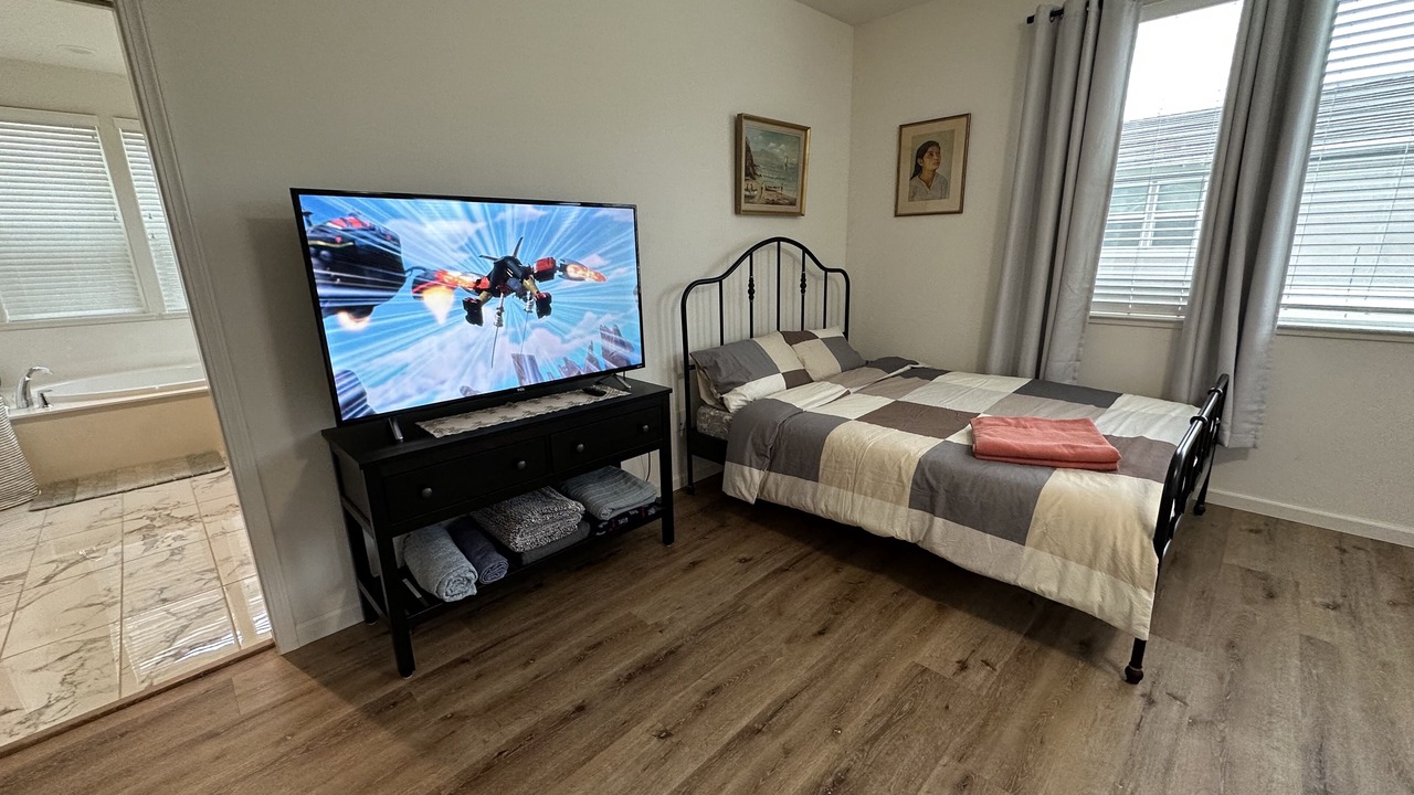 Photo of Bedroom in Tracy
