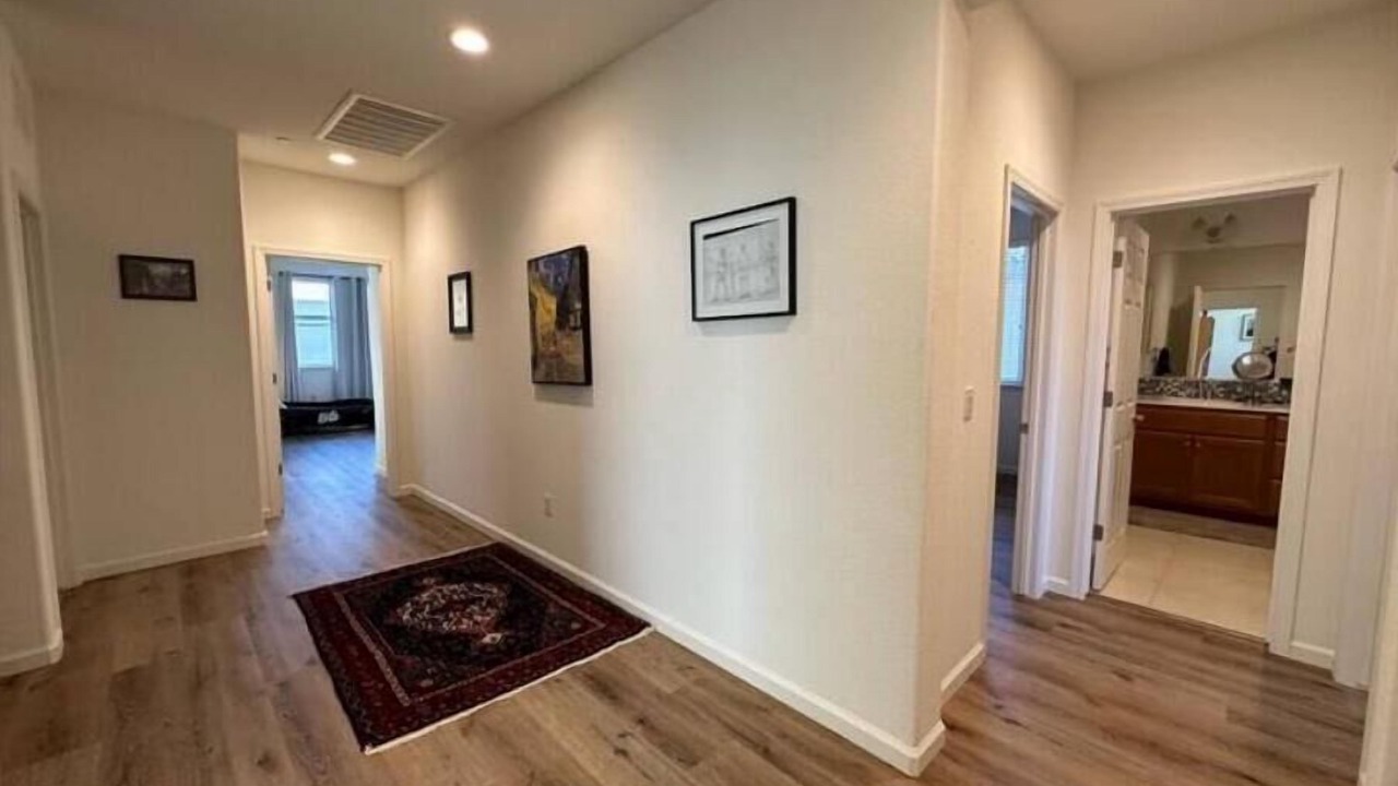 Photo of Others in Tracy