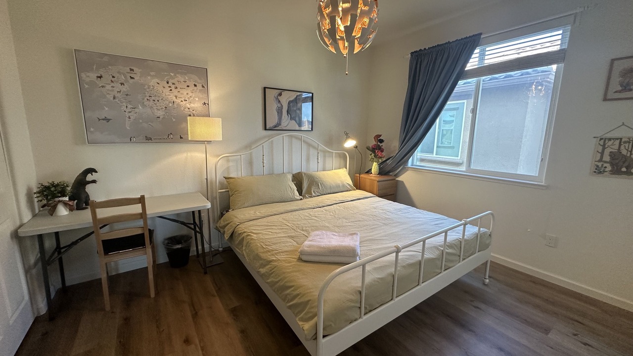 Photo of Bedroom in Tracy
