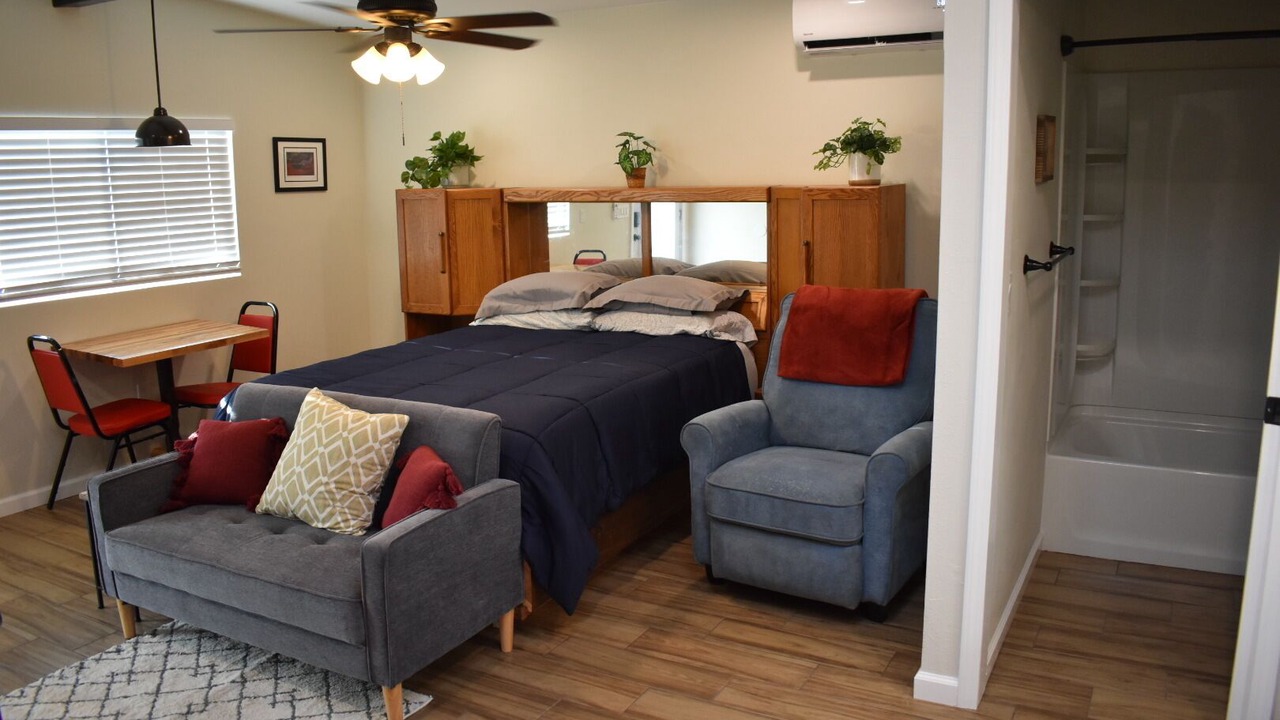 Photo of Bedroom in Roosevelt