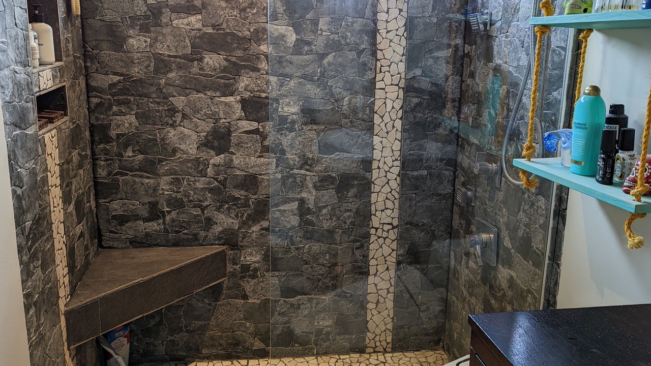 Photo of Bathroom in Sunset Cliffs